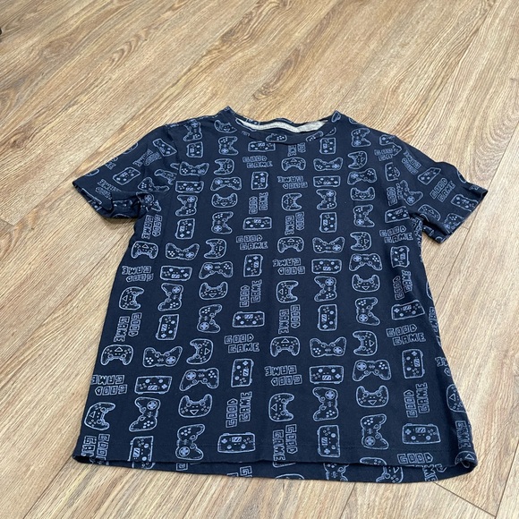 Lot of 4 boys shirts size 8 - Picture 4 of 5